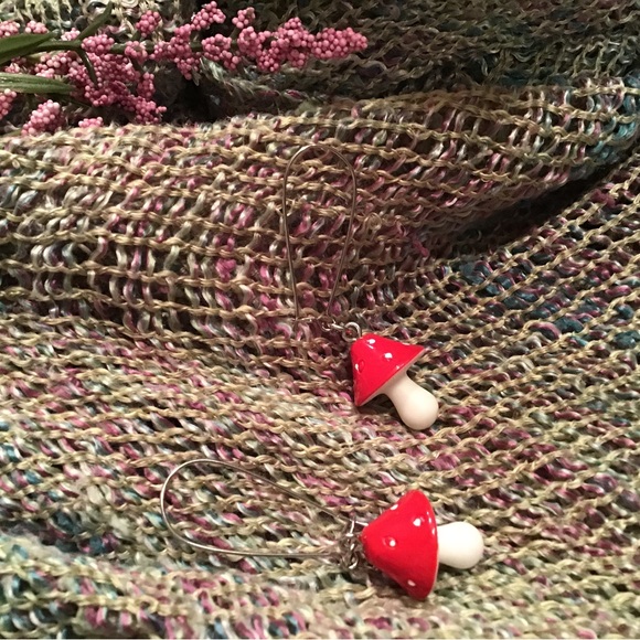 Mushroom Earrings - Picture 5 of 9